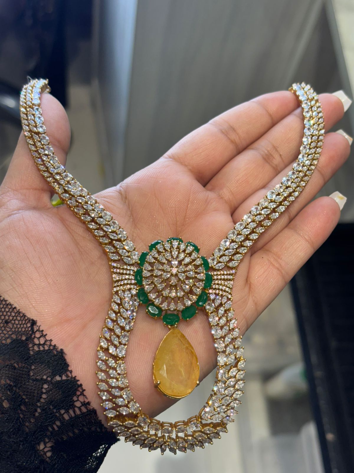 Lumina Mint Necklace Set