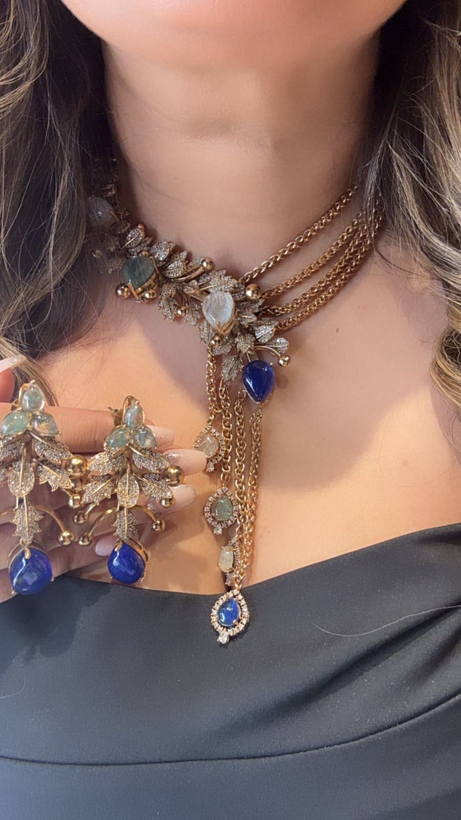 The Azure Necklace Set