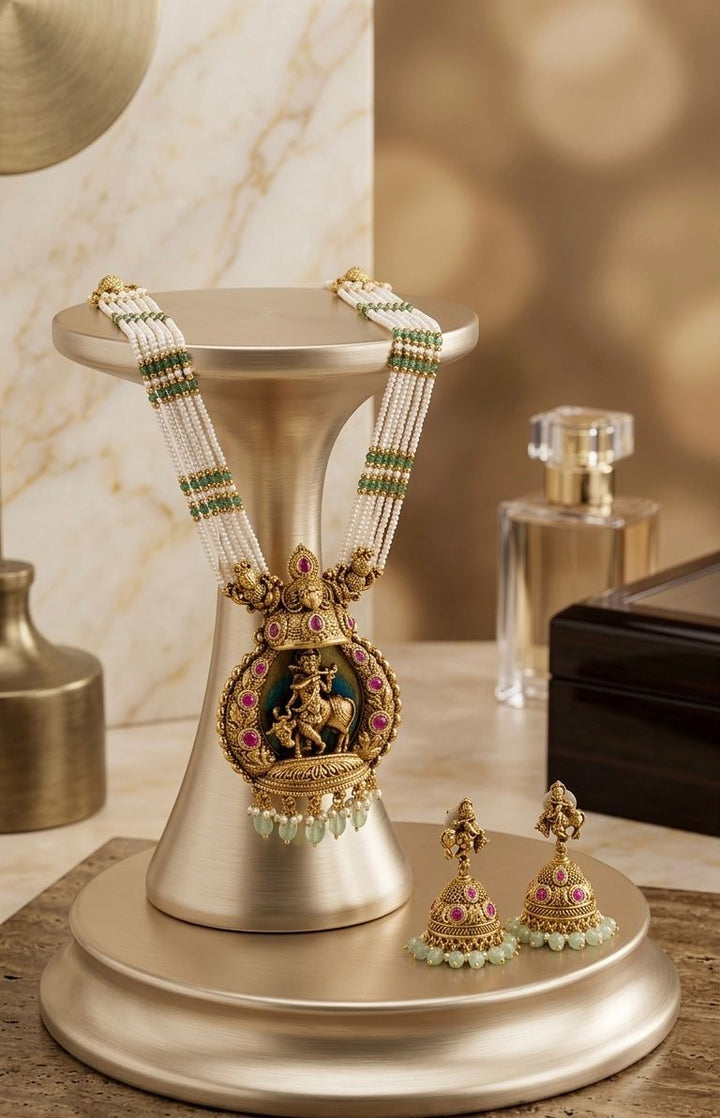 Divine Kanha Necklace Set