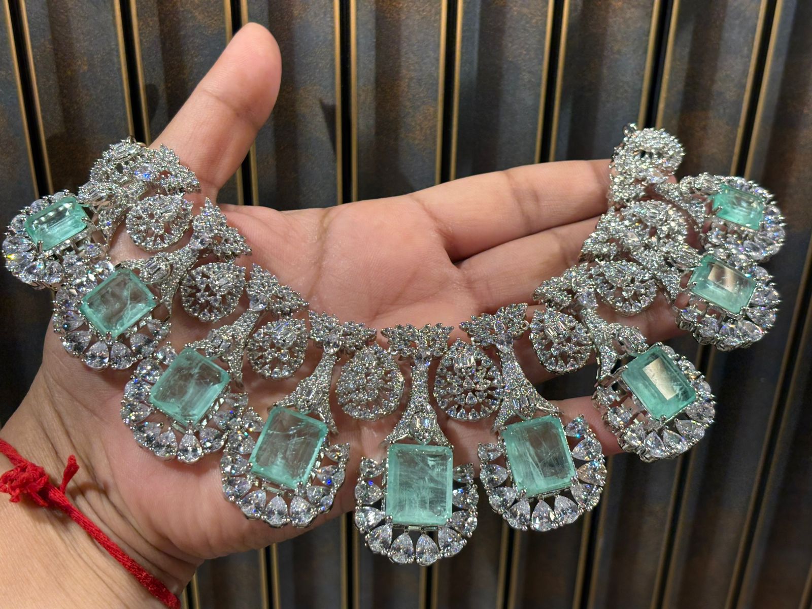 Elara Mint Necklace Set