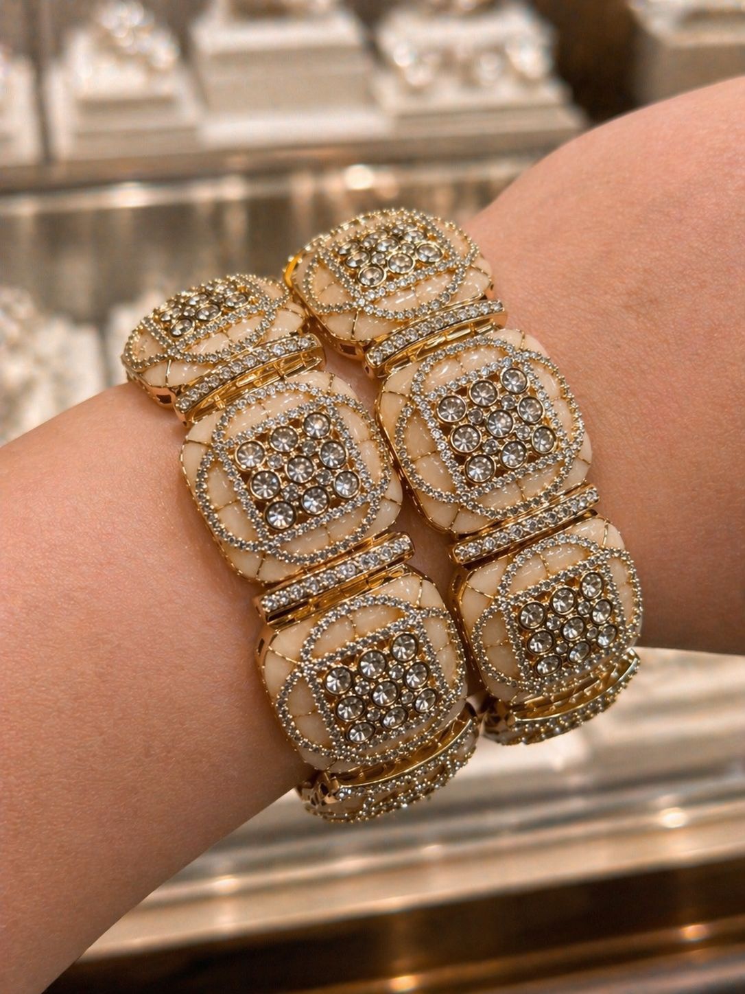 Ishira Bangles