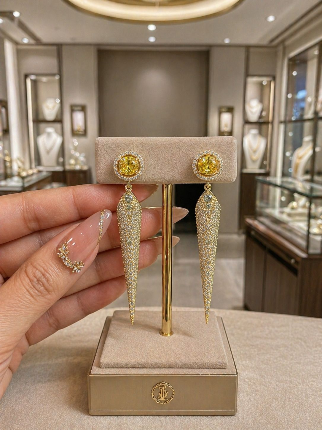 ELIRA Luxe Danglers