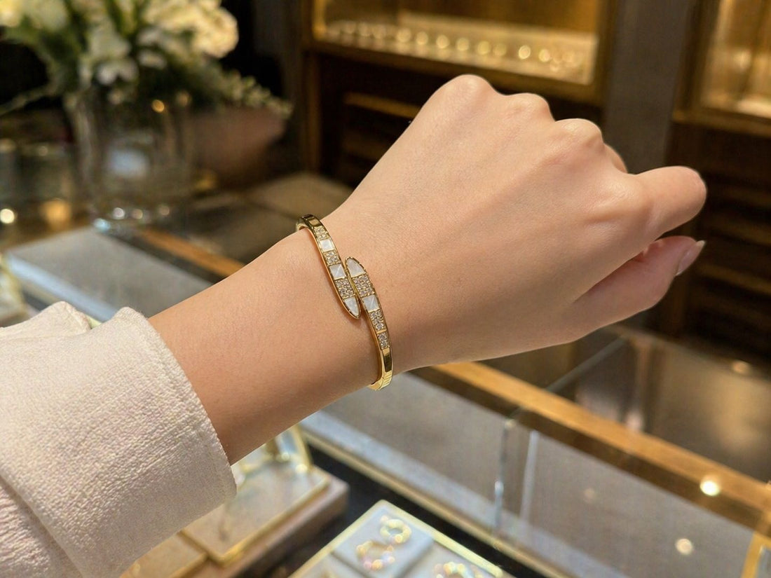 Sly Bracelet