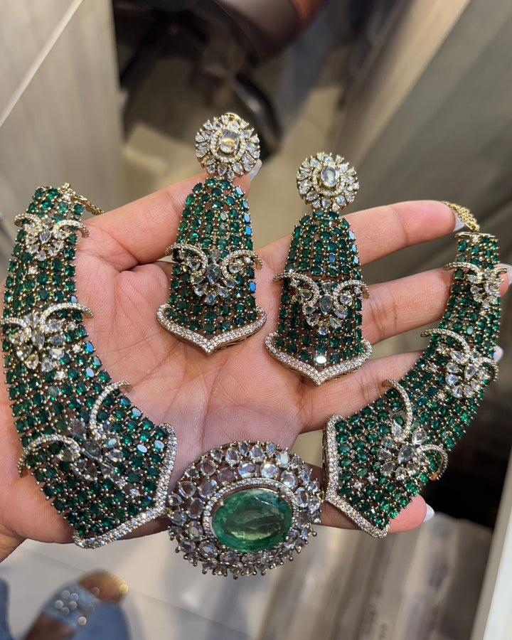 Heer Luxe Necklace Set