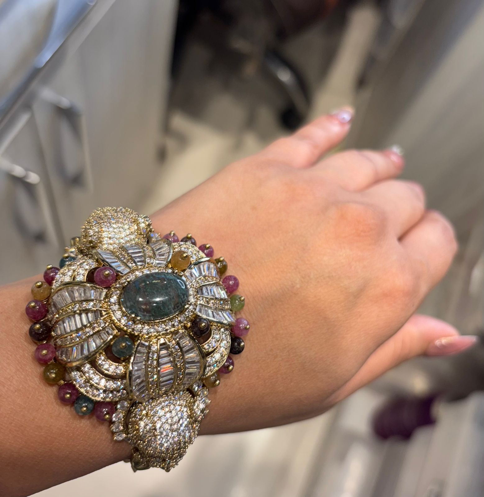 Veloura Royale Cuff