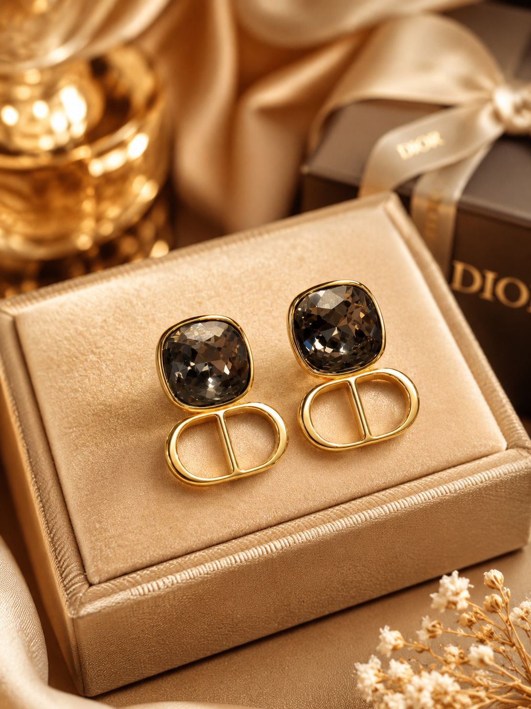Luxe CD Studs