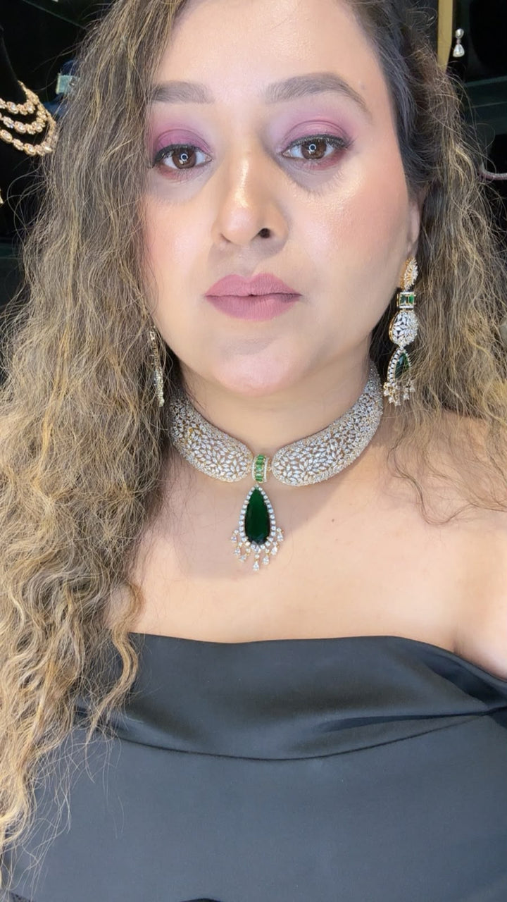 Elanora Luxe Necklace Set