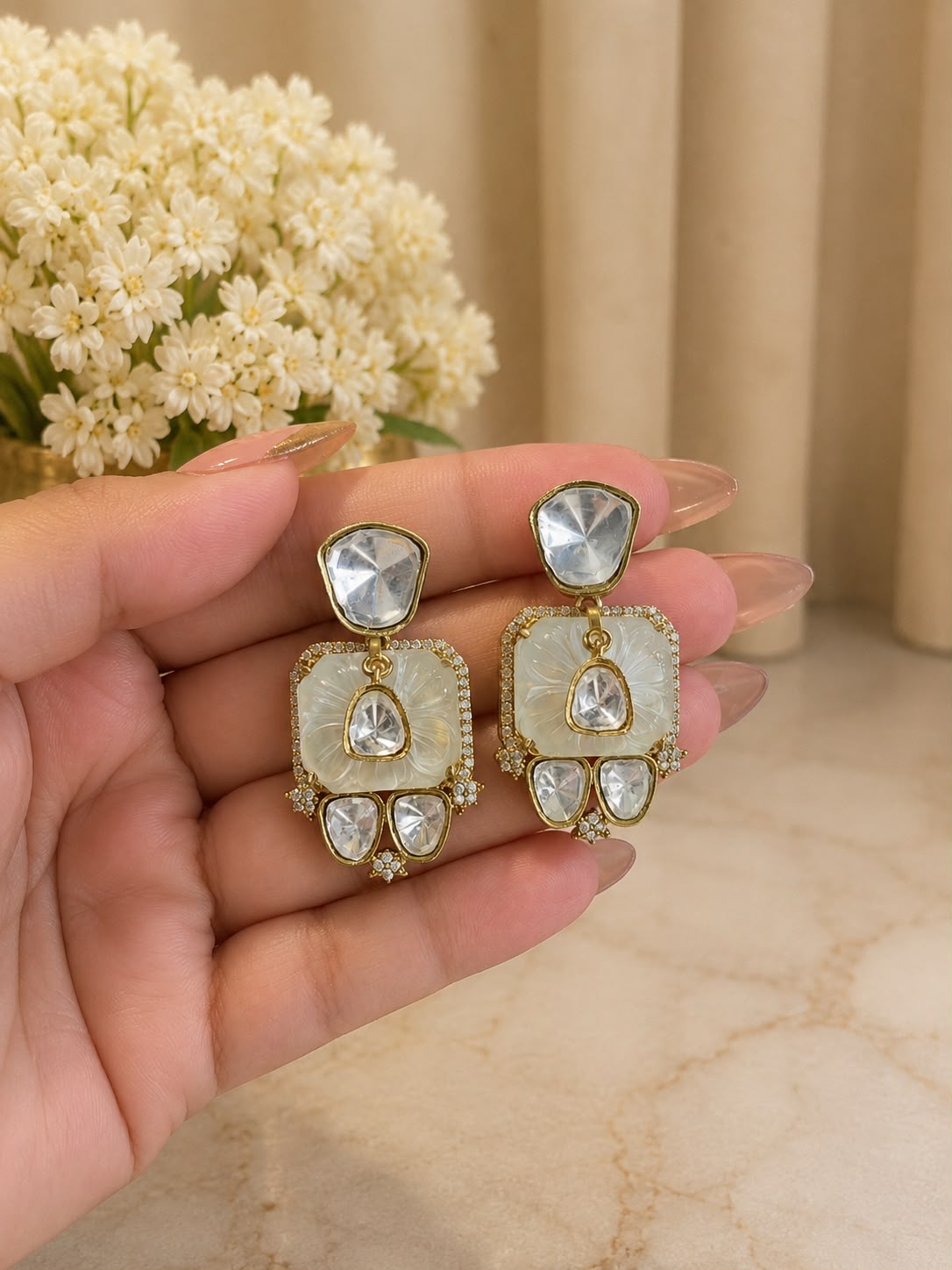 Zoyara Necklace Set