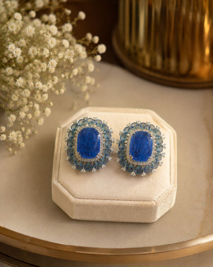 Era Luxe Studs Earrings