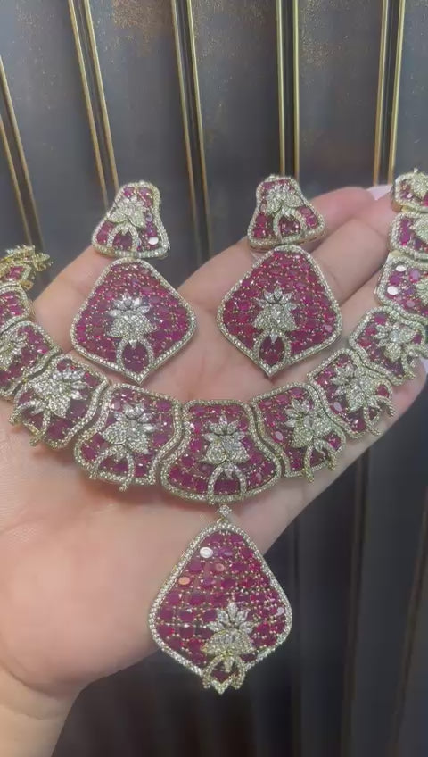 Aashira Necklace Set