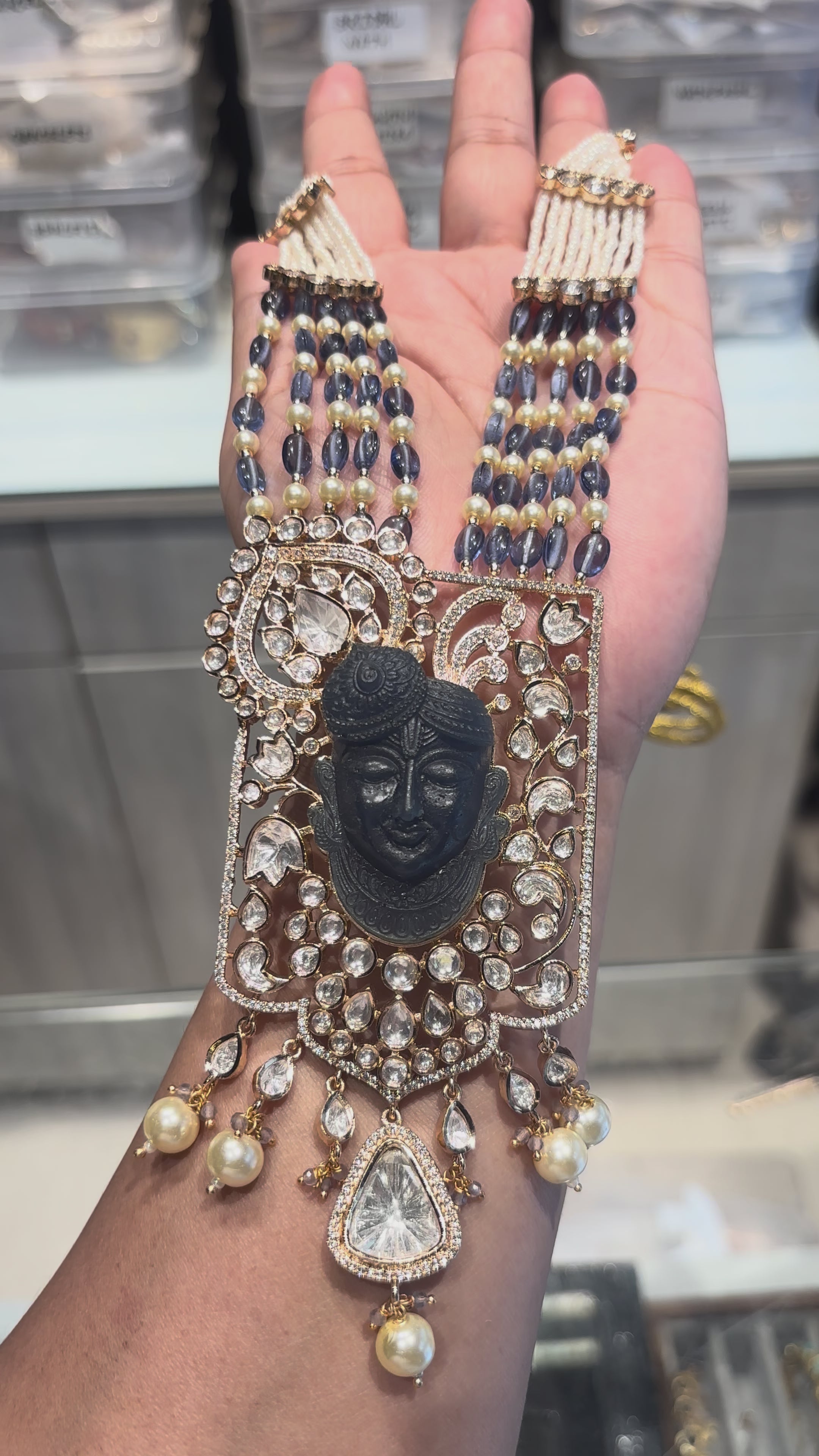 Divine Kanha Necklace Set
