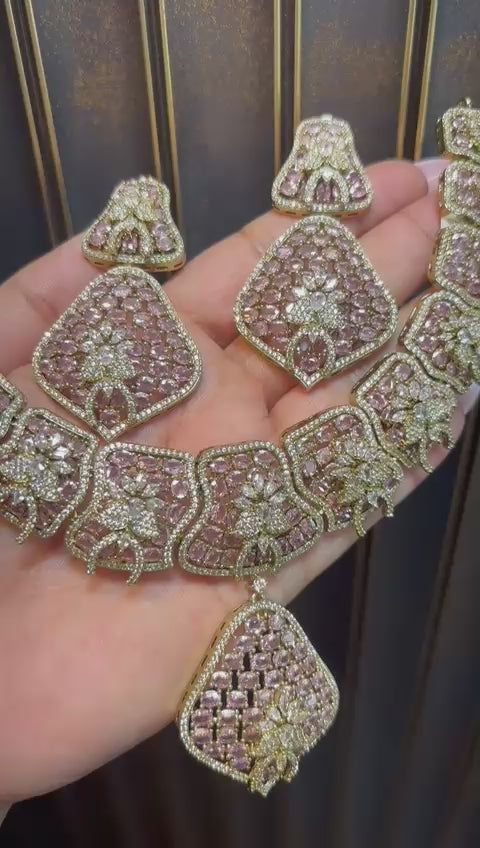 Aashira Necklace Set