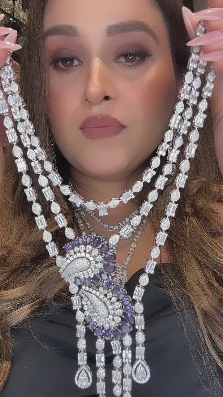 Aurelia Necklace Set