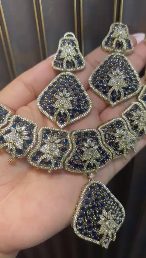 Aashira Necklace Set